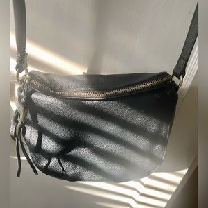 Mint condition Vince Camuto black crossbody bag
